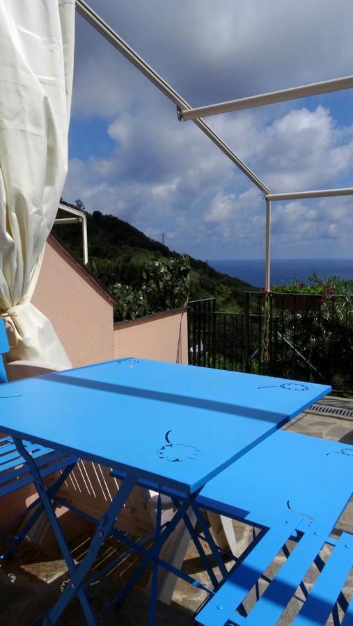 La Casa Dei Limoni Bed & Breakfast เจนัว ภายนอก รูปภาพ