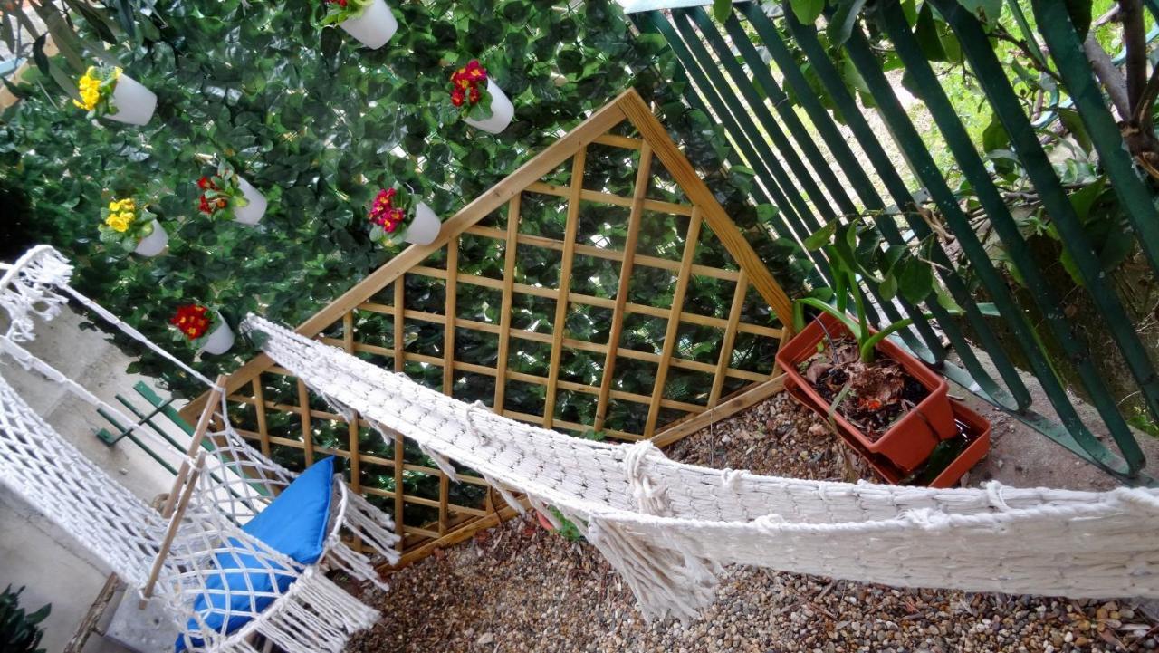 La Casa Dei Limoni Bed & Breakfast เจนัว ภายนอก รูปภาพ